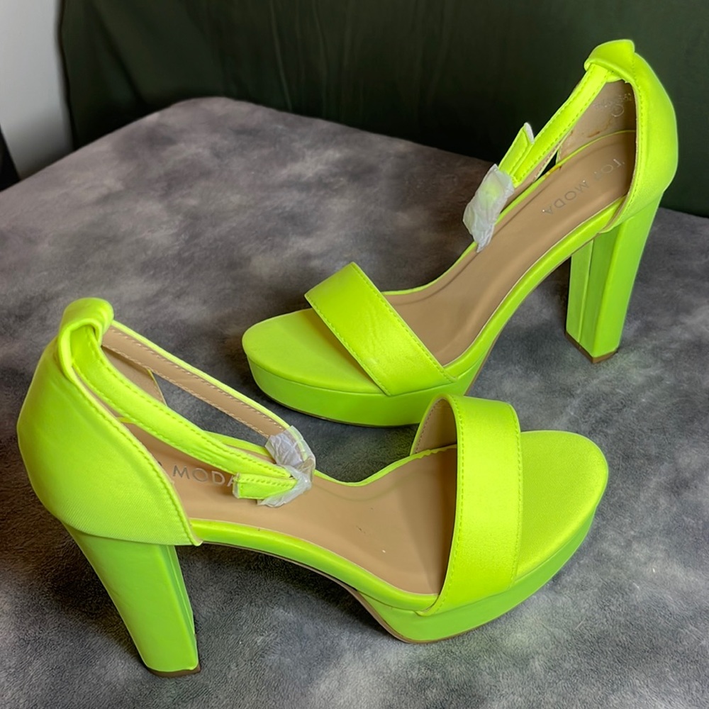 Neon Yellow Heels - Picture 6 of 7